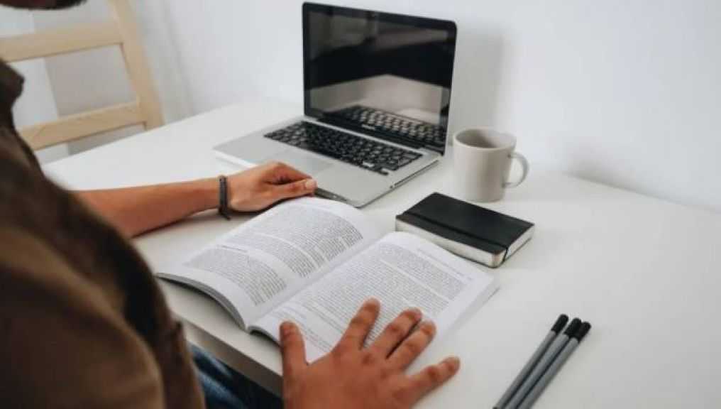 أفضل أدوات ومواقع الترجمة الاحترافية للنصوص والمستندات الأجنبية لترجمتها بكفاءة