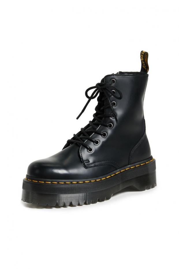 أحذية Doc Martens